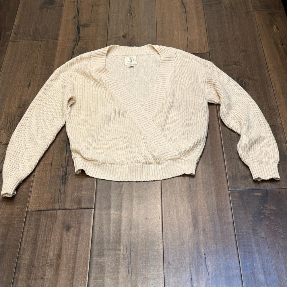 Billabong Women's Cream V-Neck Sweater